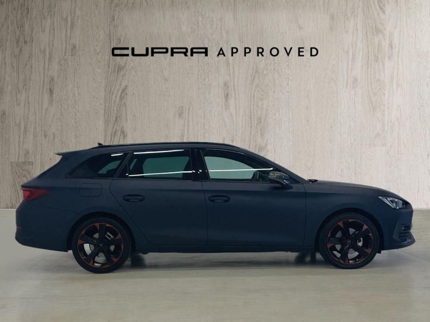 CUPRA Leon Sportstourer 1.5 eTSI DSG 110 kW (150 CV) — photo 3