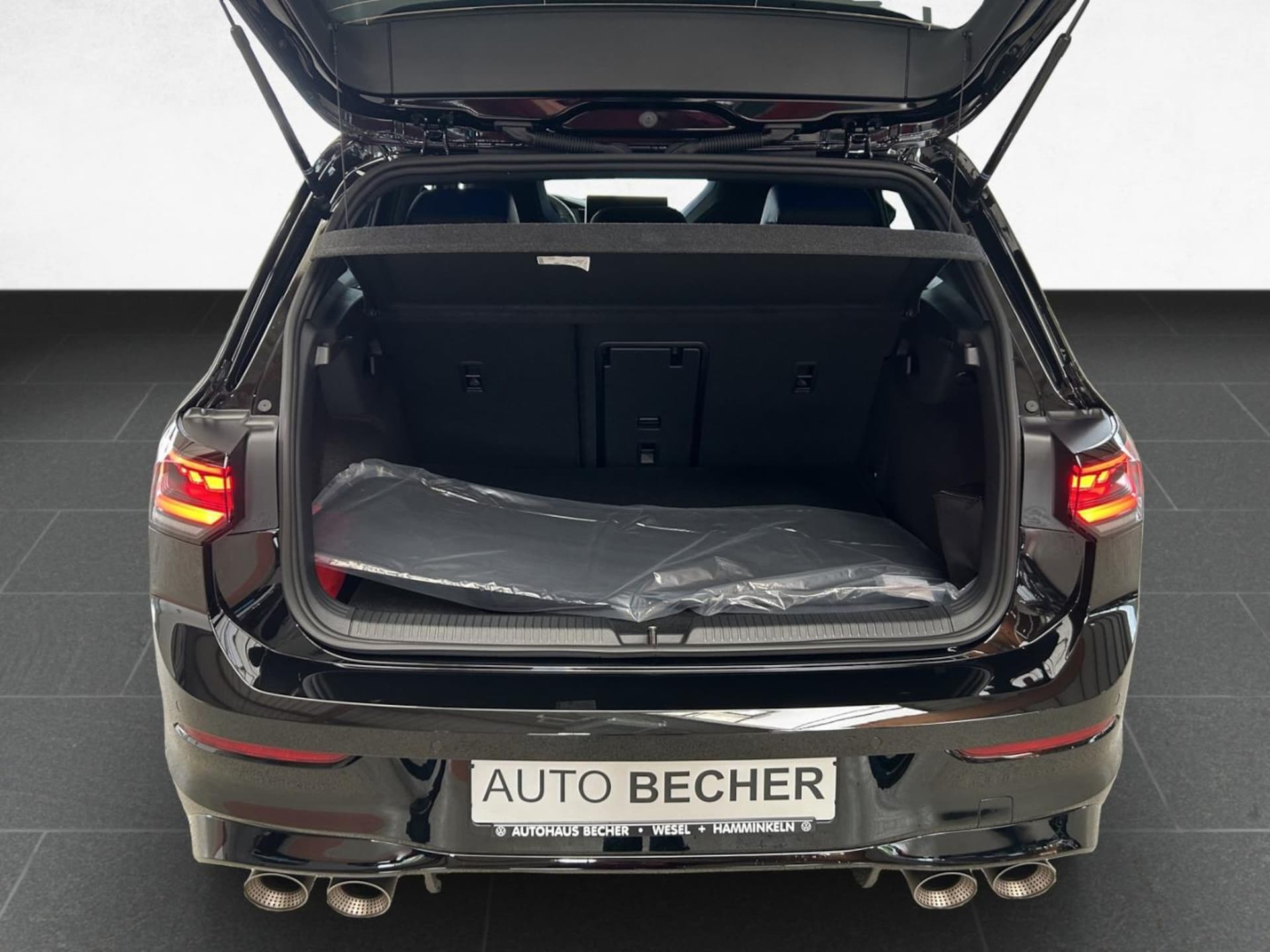 Volkswagen Golf R Black Edition