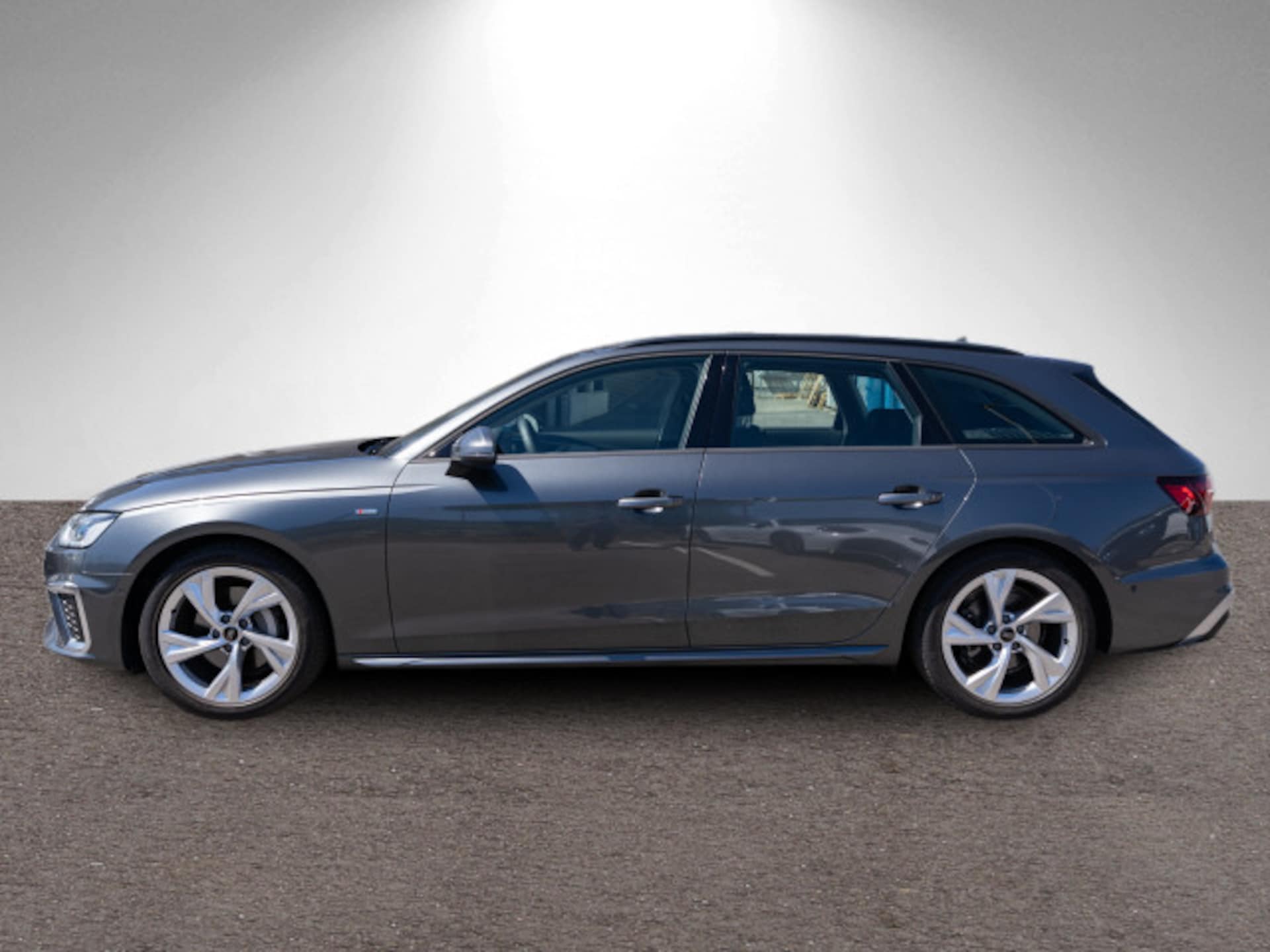 Audi A4 Avant S line
