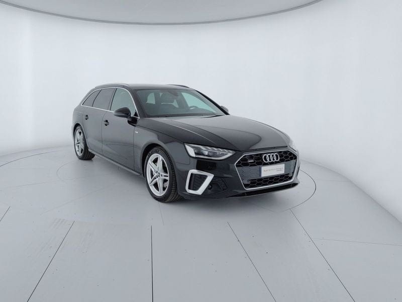 Image about Audi A4 Avant S line edition 40 TDI quattro 150 kW (204 CV) S tronic