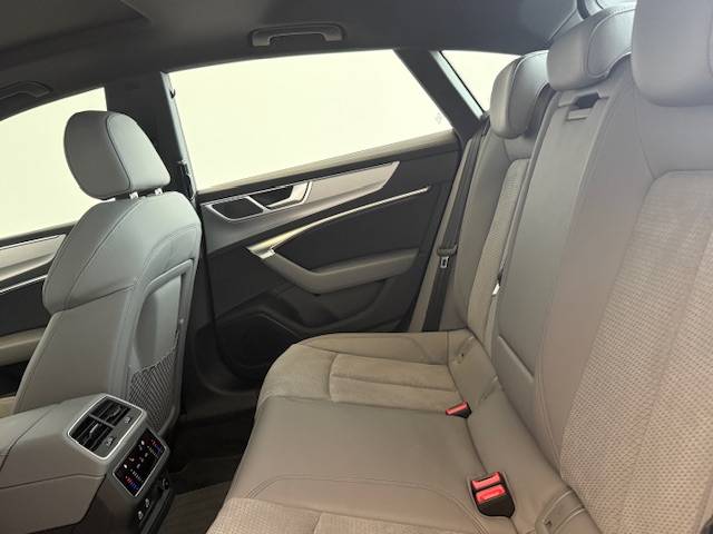 Image about Audi A7 Sportback TFSI e S line 50 TFSI e Hybride rechargeable quattro 220 kW (299 ch) S tronic