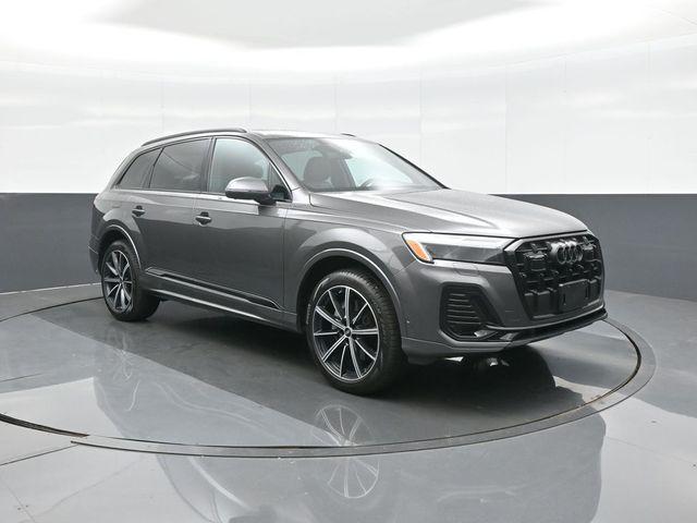 2025 Audi Q7 45 Premium Plus quattro Tiptronic's photo
