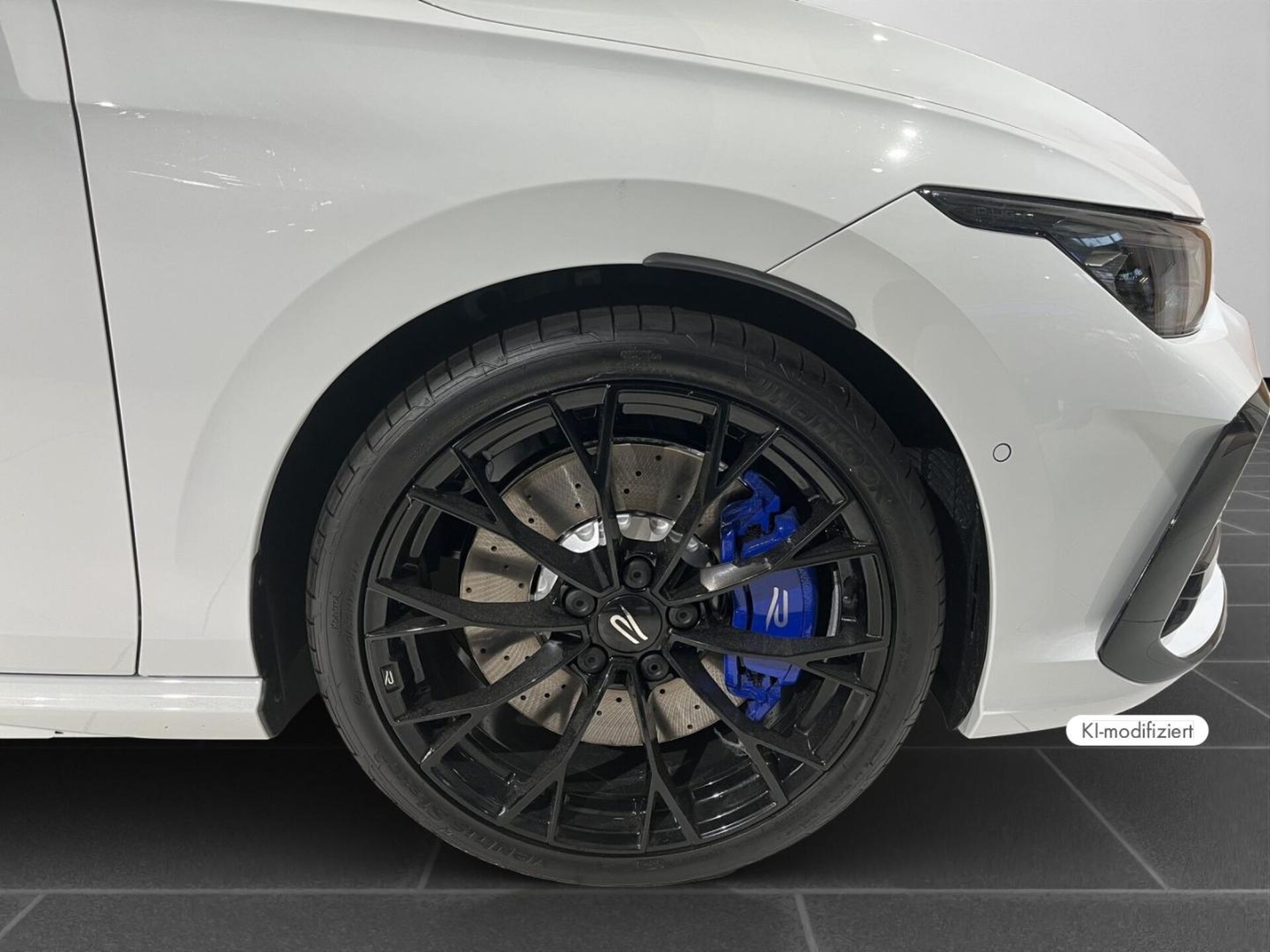 Volkswagen Golf Variant R