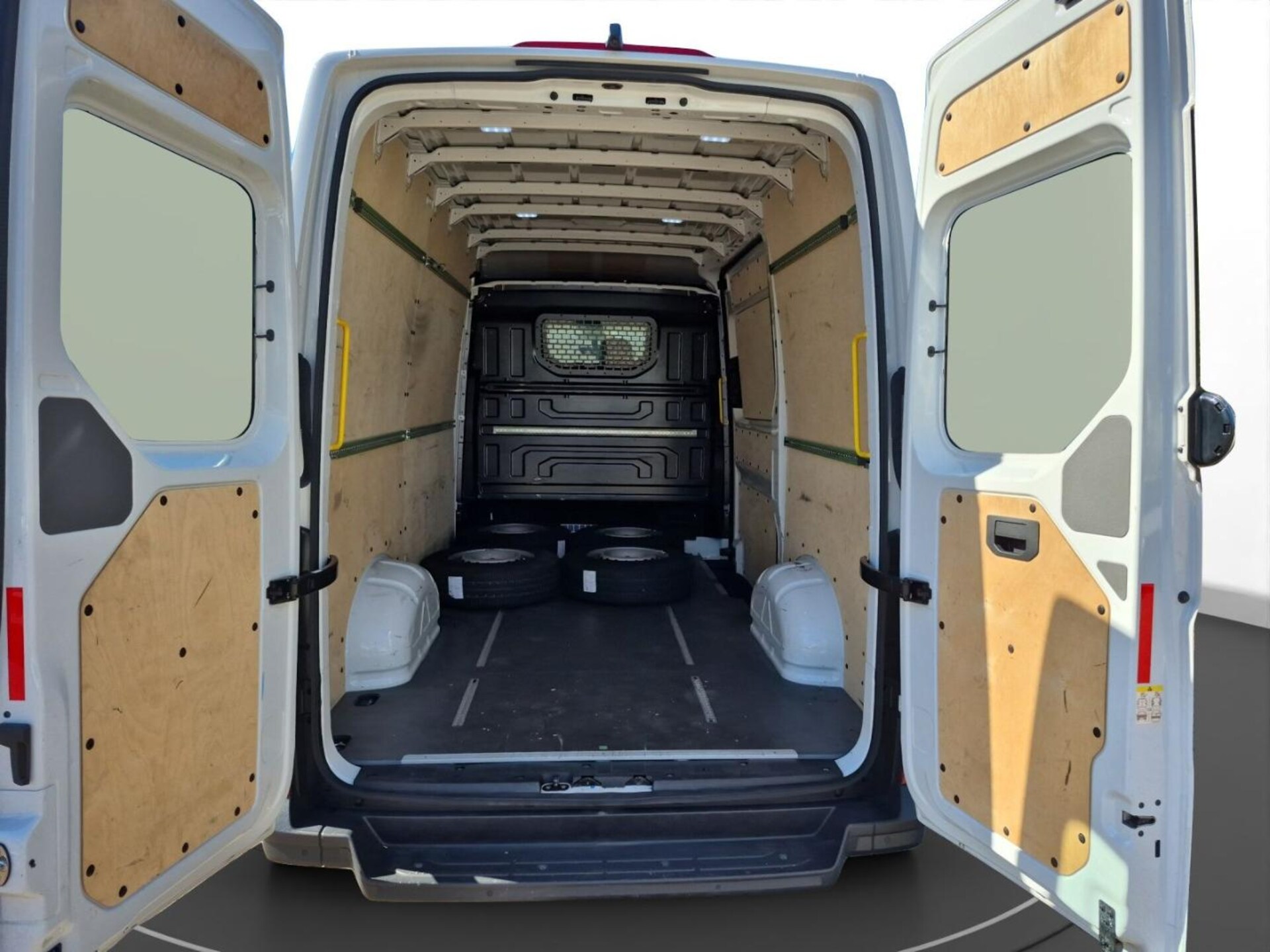 Volkswagen Crafter Kasten mittlerer Radstand