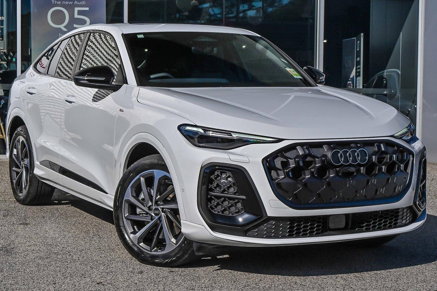 Image about Audi Q5 Sportback TDI quattro 150 kW sport