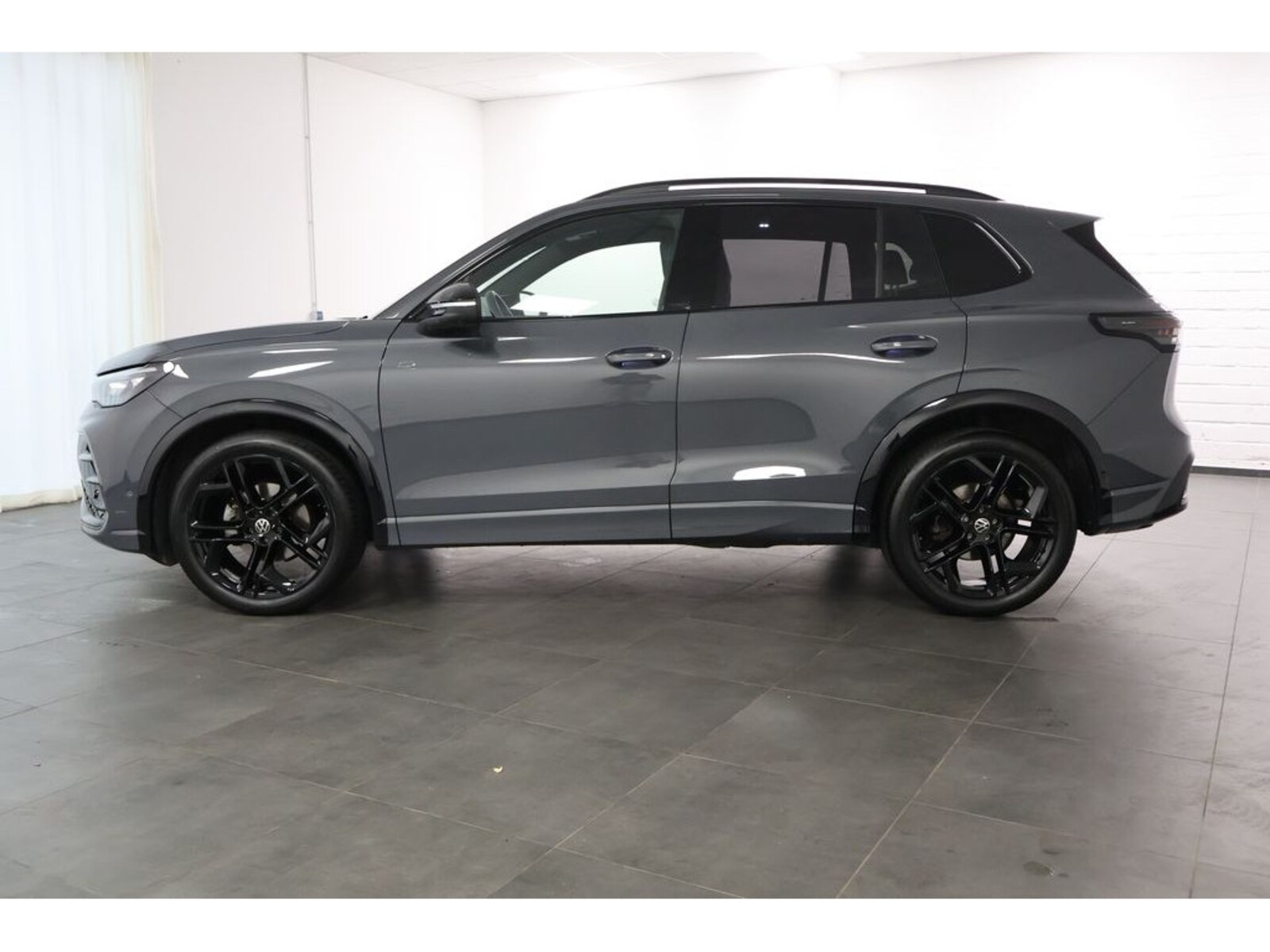 Volkswagen Tiguan – Bild 7