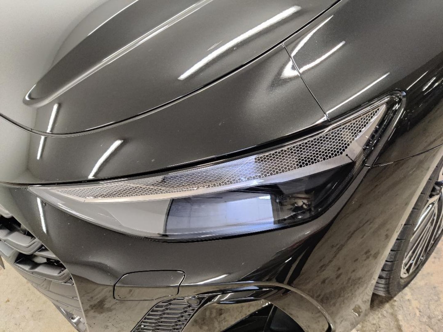 Bild über Audi A6 Avant TDI quattro 220 kW S tronic - für weitere Informationen kontaktieren Sie den Audi Partner
