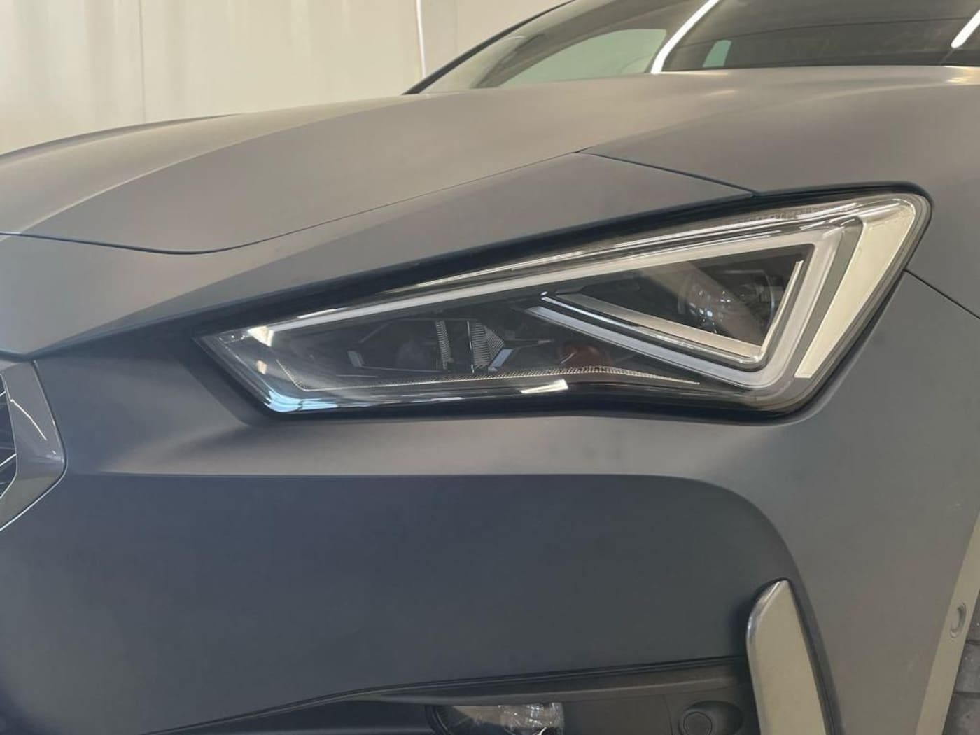 CUPRA Leon Sportstourer 1.5 eTSI DSG 110 kW (150 CV) — photo 12