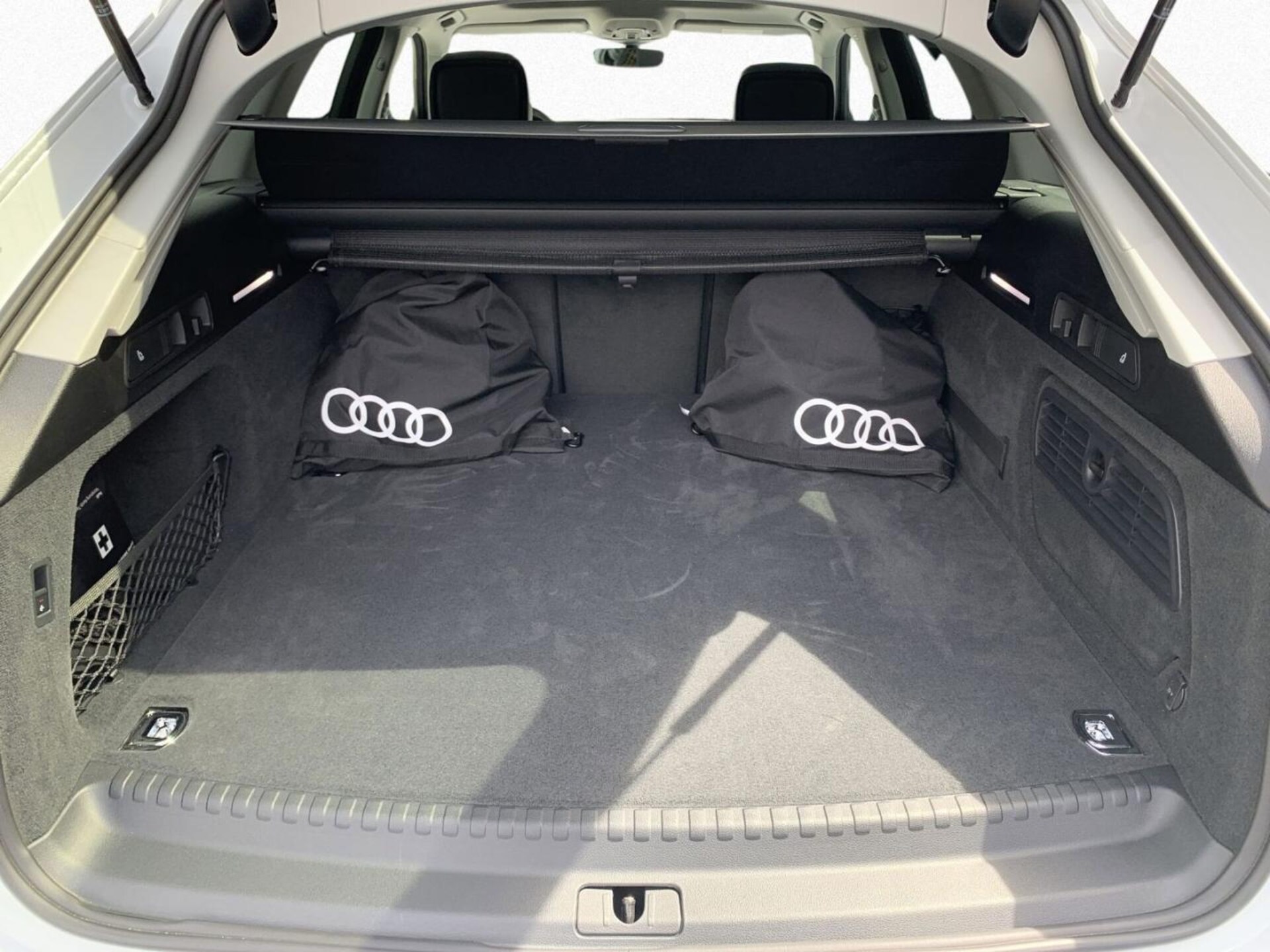Audi A6 Avant TFSI e Design