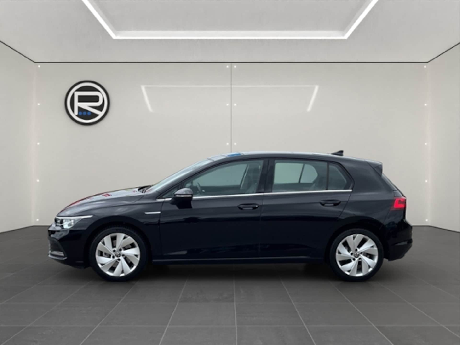 Volkswagen Golf Style
