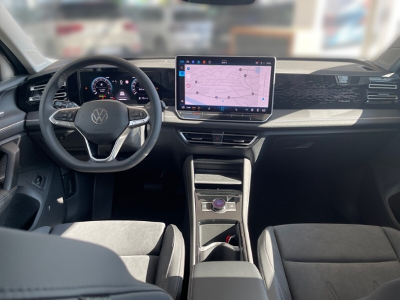 Volkswagen Tiguan – Bild 11