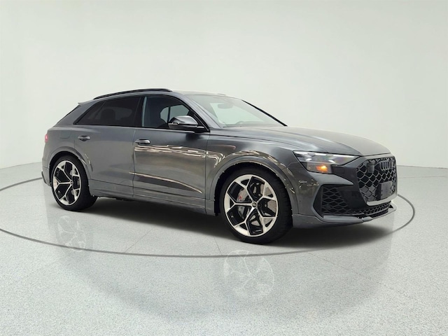 2026 Audi RS Q8 SUV performance
