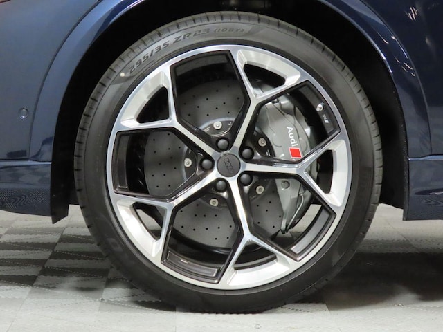 2026 Audi RS Q8 Base - Photo 41