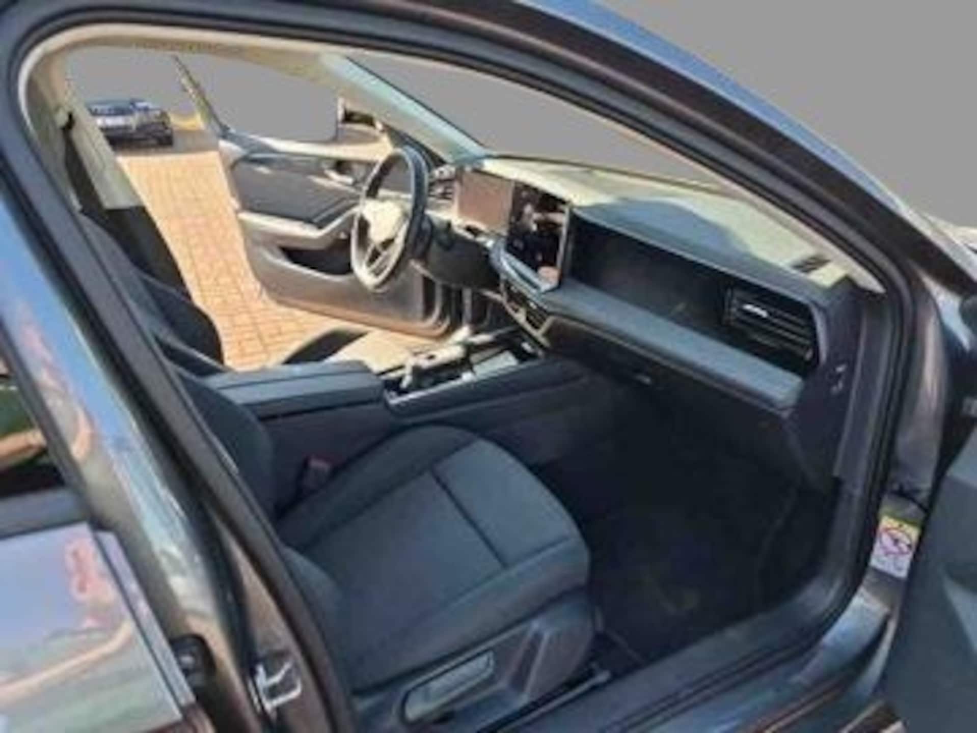 Volkswagen Passat Basis-Modell