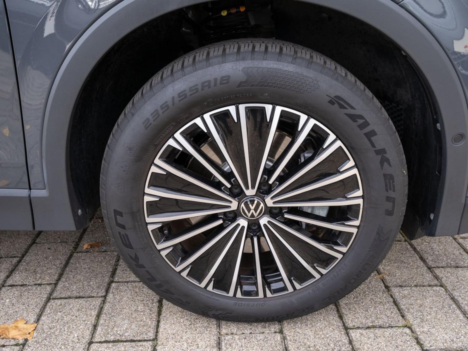 Volkswagen Tiguan – Bild 10