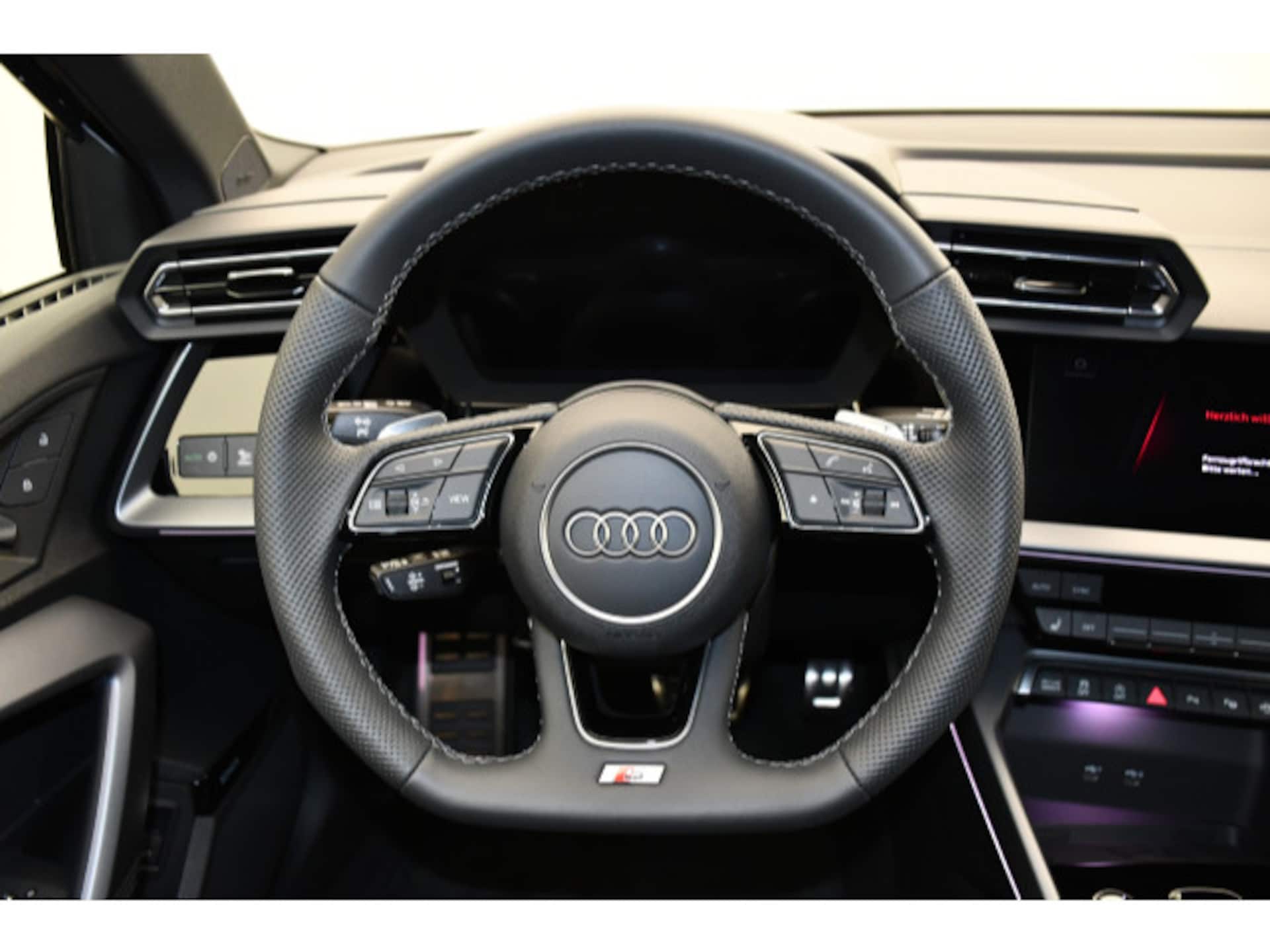Audi A3 Sportback S line