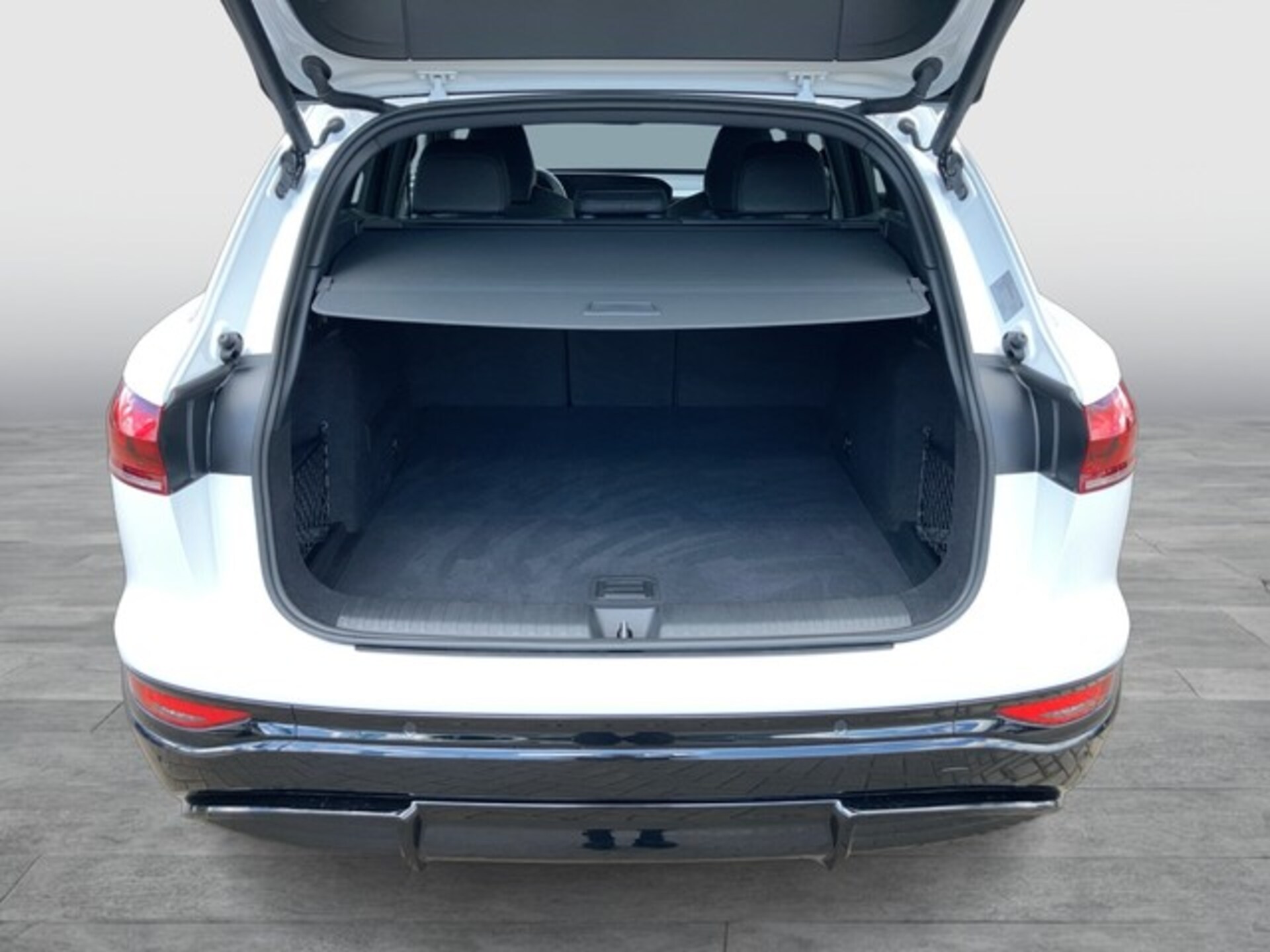 Audi Q6 SUV e-tron