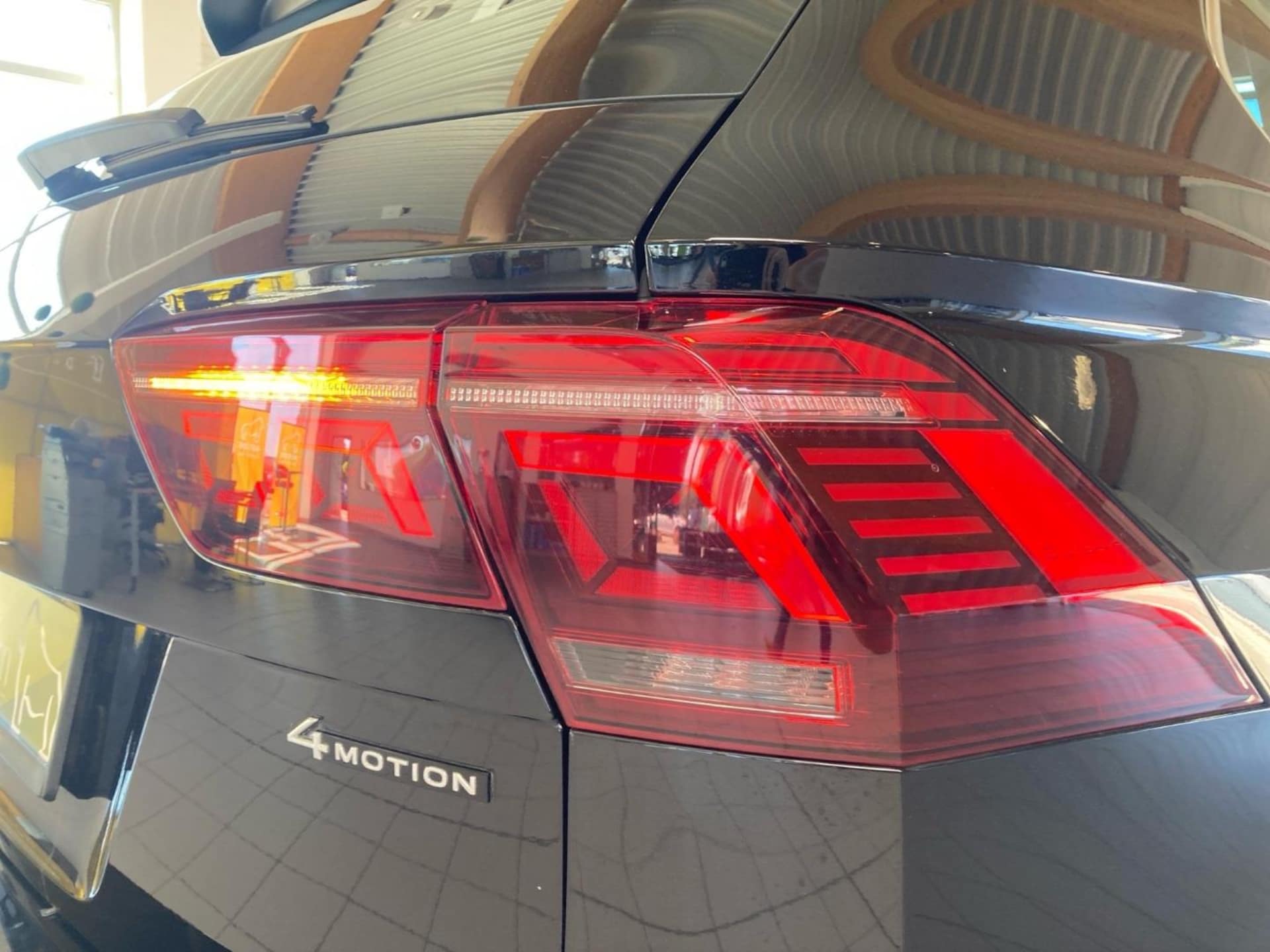 Volkswagen Tiguan R-Line