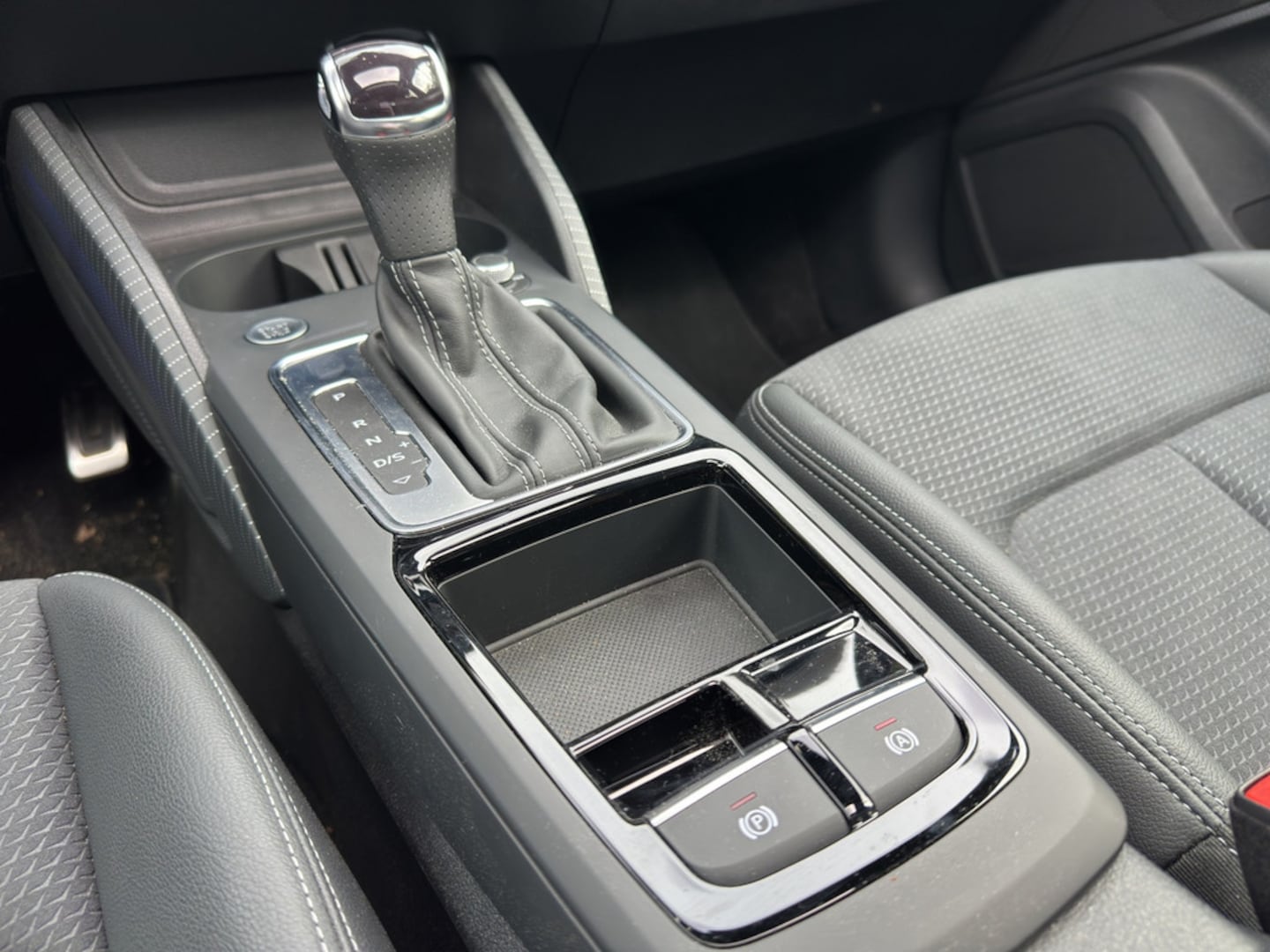 Bild über Audi Q2 S line 35 TDI S tronic - für weitere Informationen kontaktieren Sie den Audi Partner