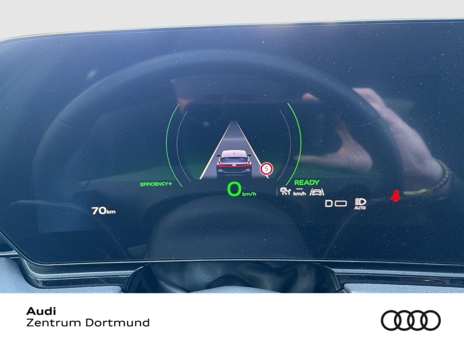 Audi A6 Avant e-tron – Bild 13