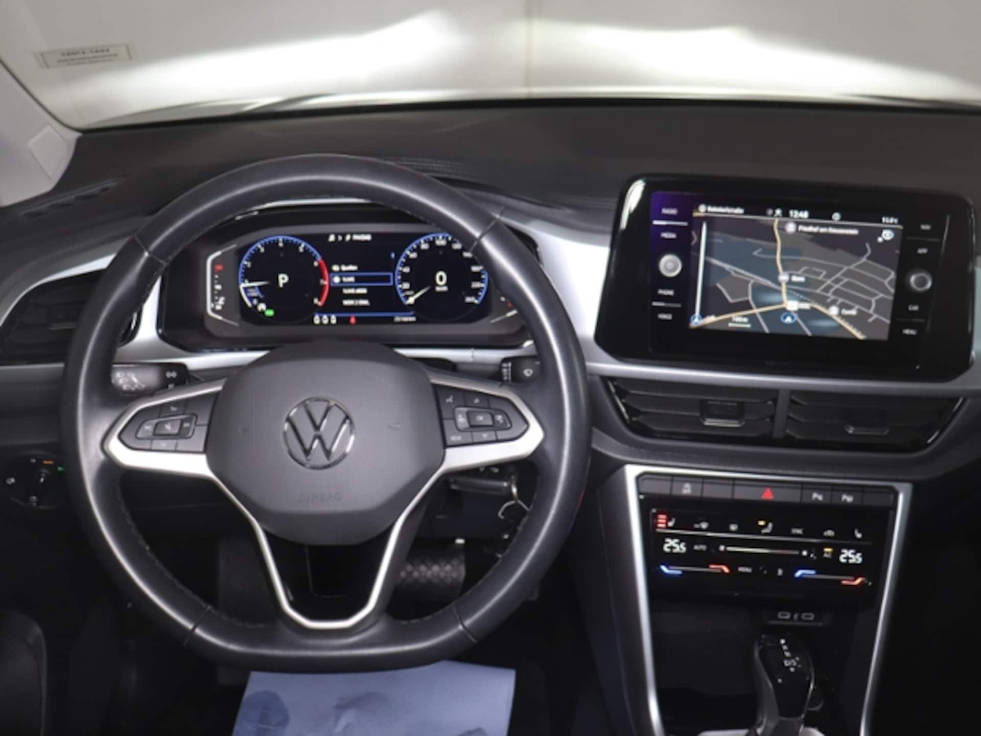 Volkswagen T-Roc Life