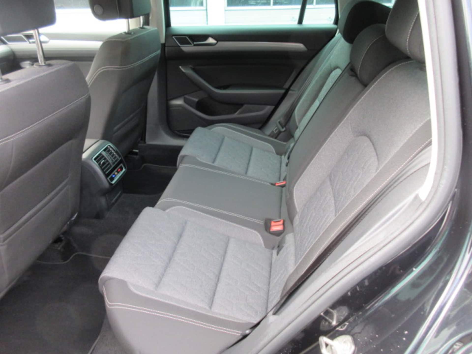 Volkswagen Passat Variant Business