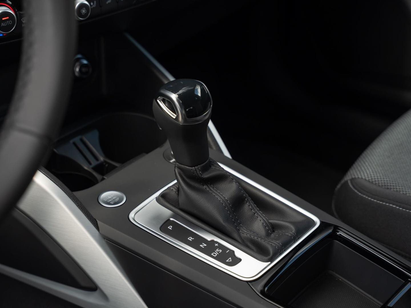 Bild über Audi Q2 advanced 35 TFSI S tronic - für weitere Informationen kontaktieren Sie den Audi Partner