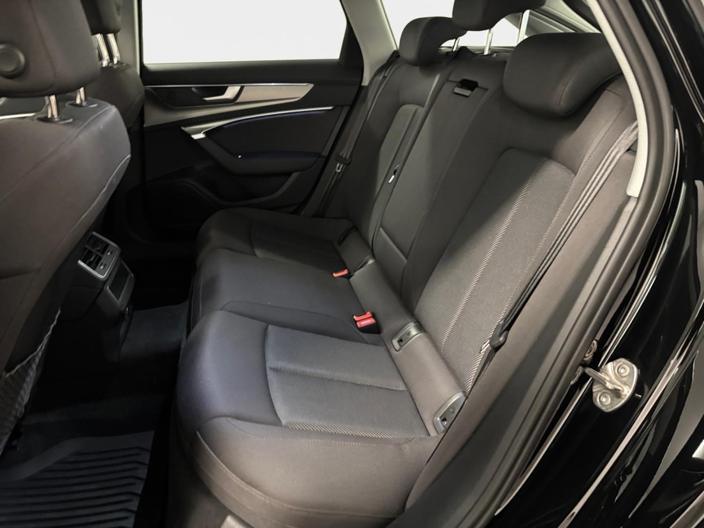 Bild som visar Audi A6 Avant A6 Avant 40 TDI quattro Proline Sport 204 hk S tronic - för mer information kontakta din Audi Partner