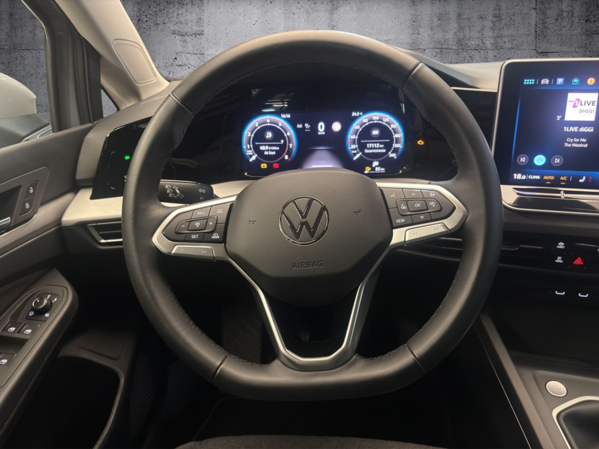 Volkswagen Golf Variant Life