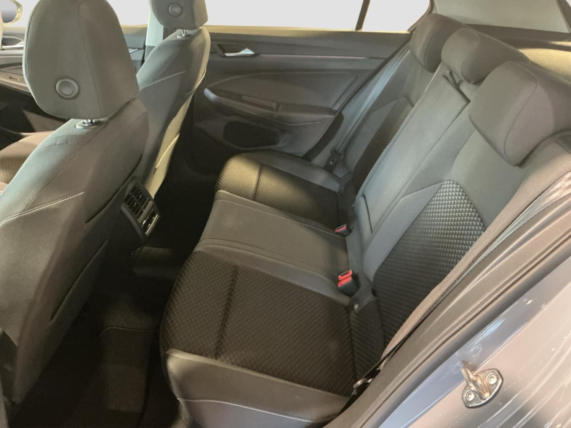 Volkswagen Golf Active