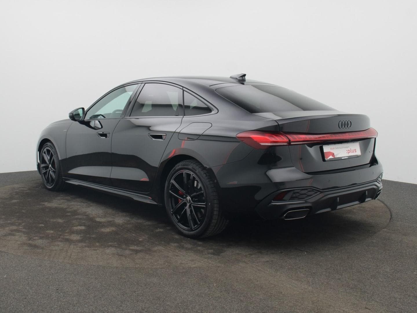 Bild über Audi A5 Limousine e-hybrid e-hybrid quattro 220 kW S tronic - für weitere Informationen kontaktieren Sie den Audi Partner