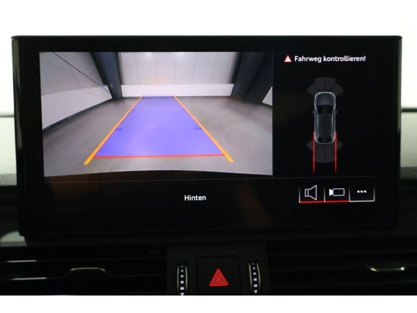 Bild über Audi Q5 Sportback 40 TDI quattro S tronic - für weitere Informationen kontaktieren Sie den Audi Partner