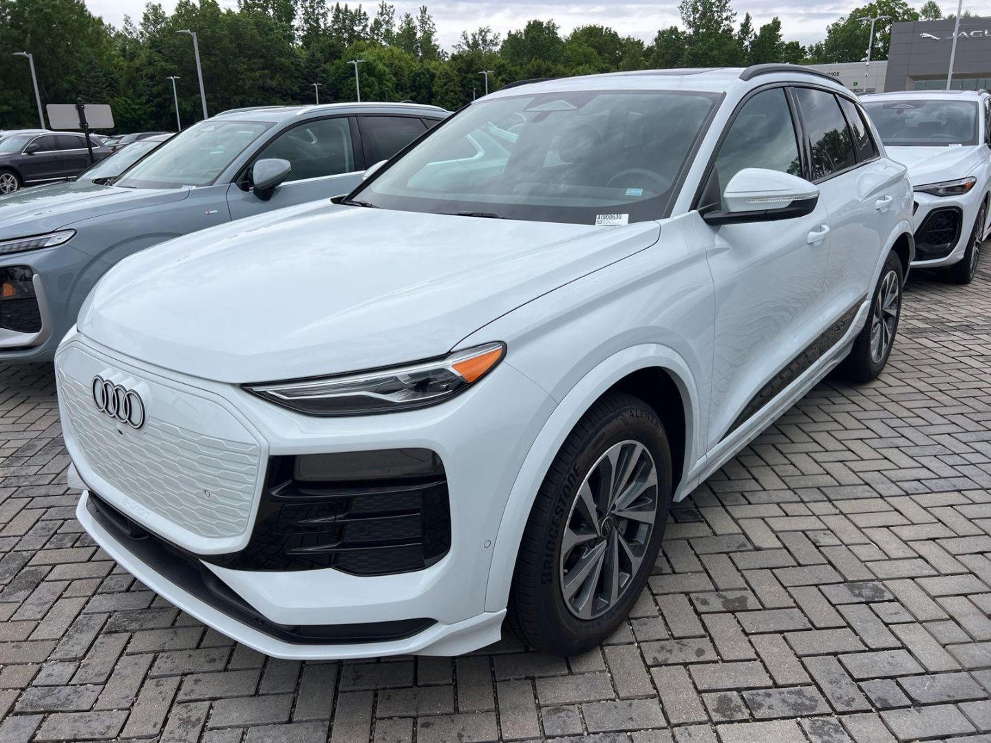 2027 Audi Q6 e-tron Premium quattro's photo
