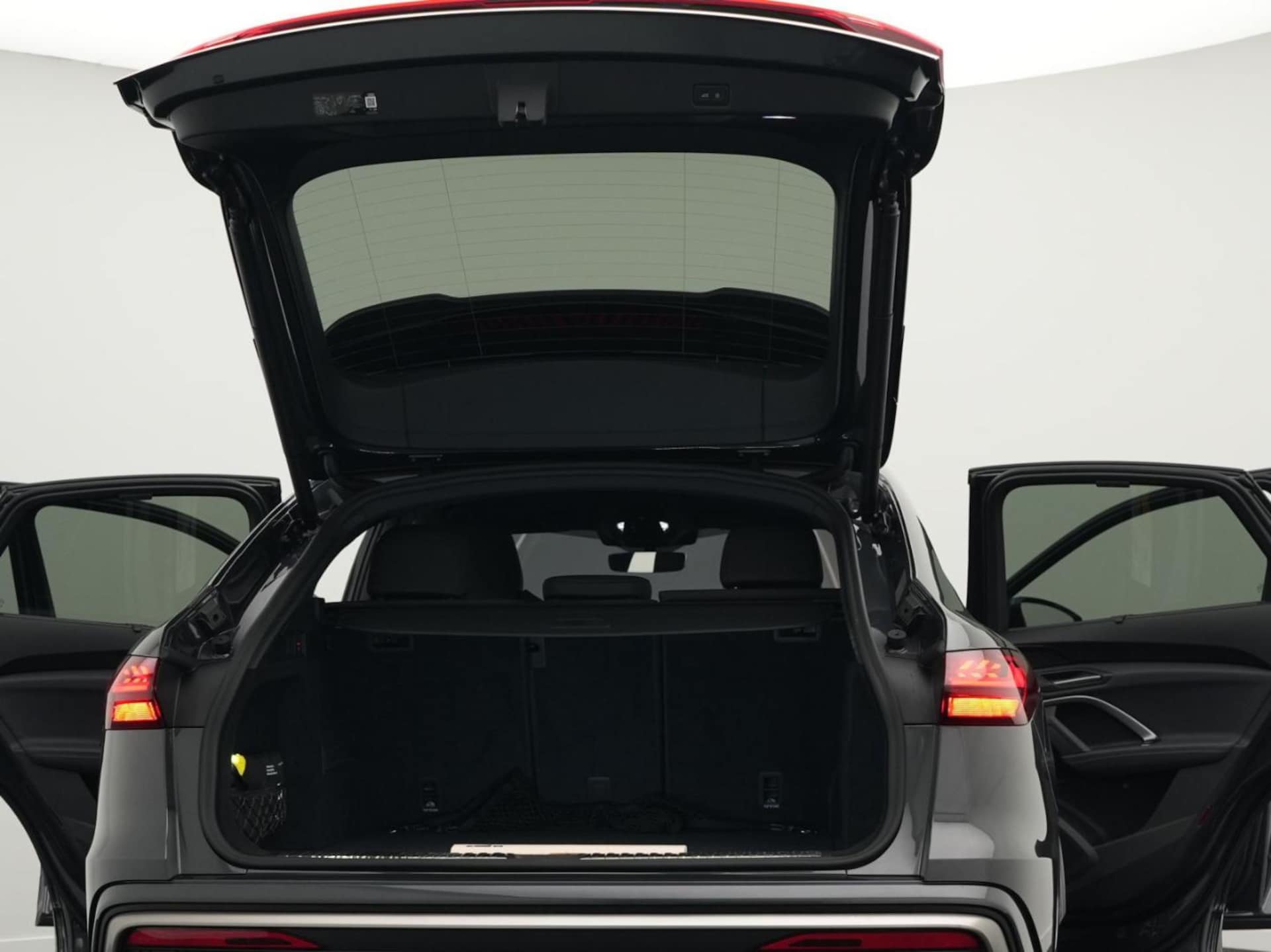 Audi Q5 Sportback edition one
