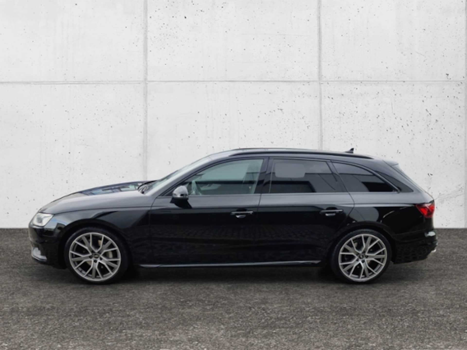 Audi A4 Avant Advanced