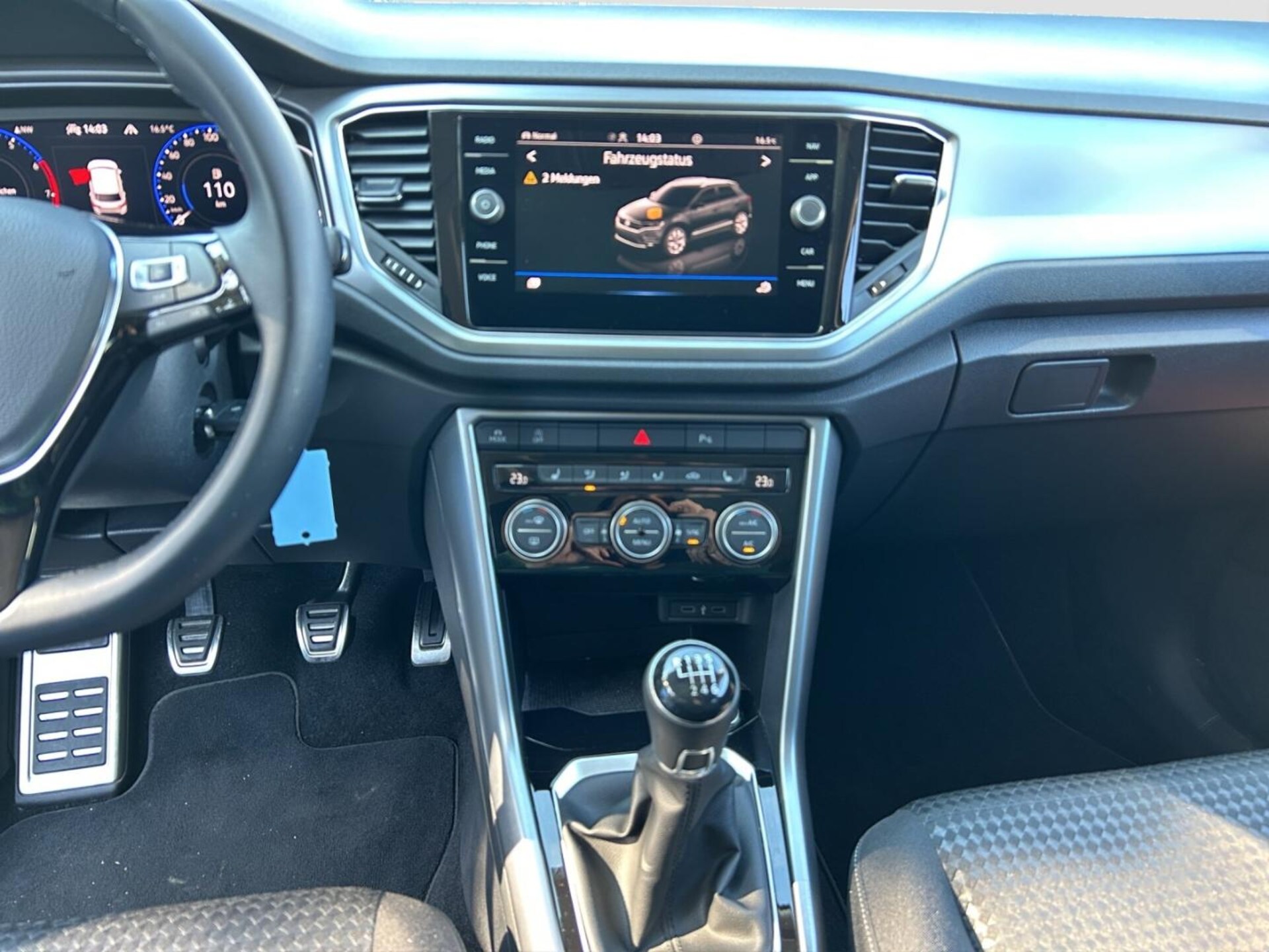 Volkswagen T-Roc Active