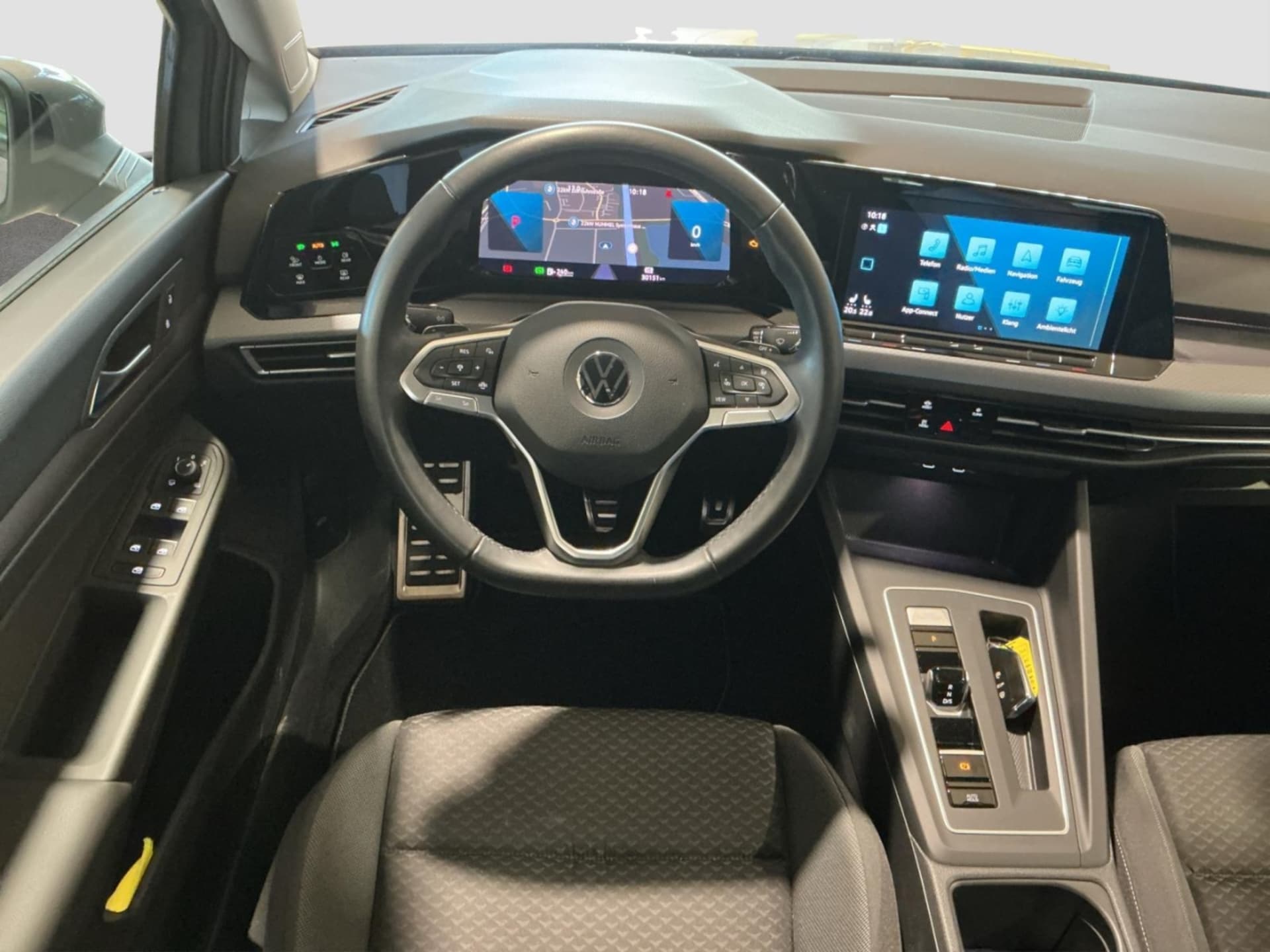 Volkswagen Golf Active