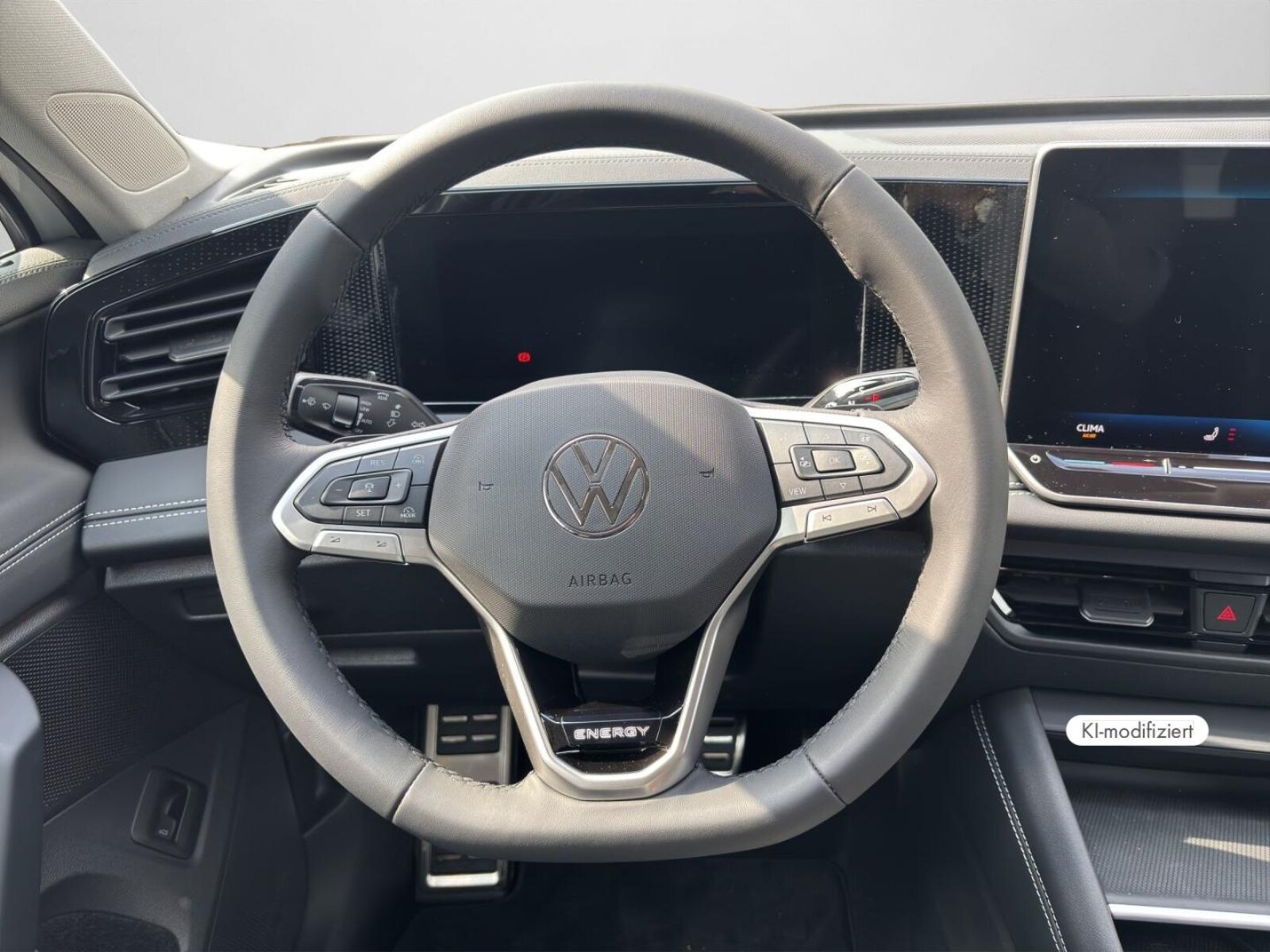 Volkswagen Tiguan – Bild 9