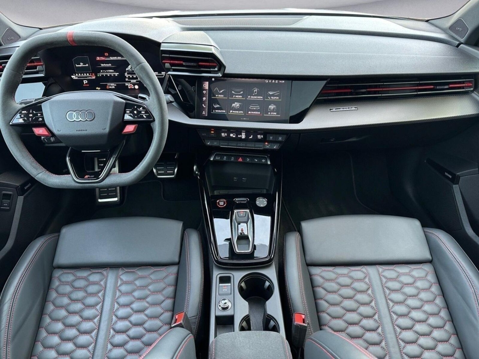 Audi RS 3 Limousine – Bild 11