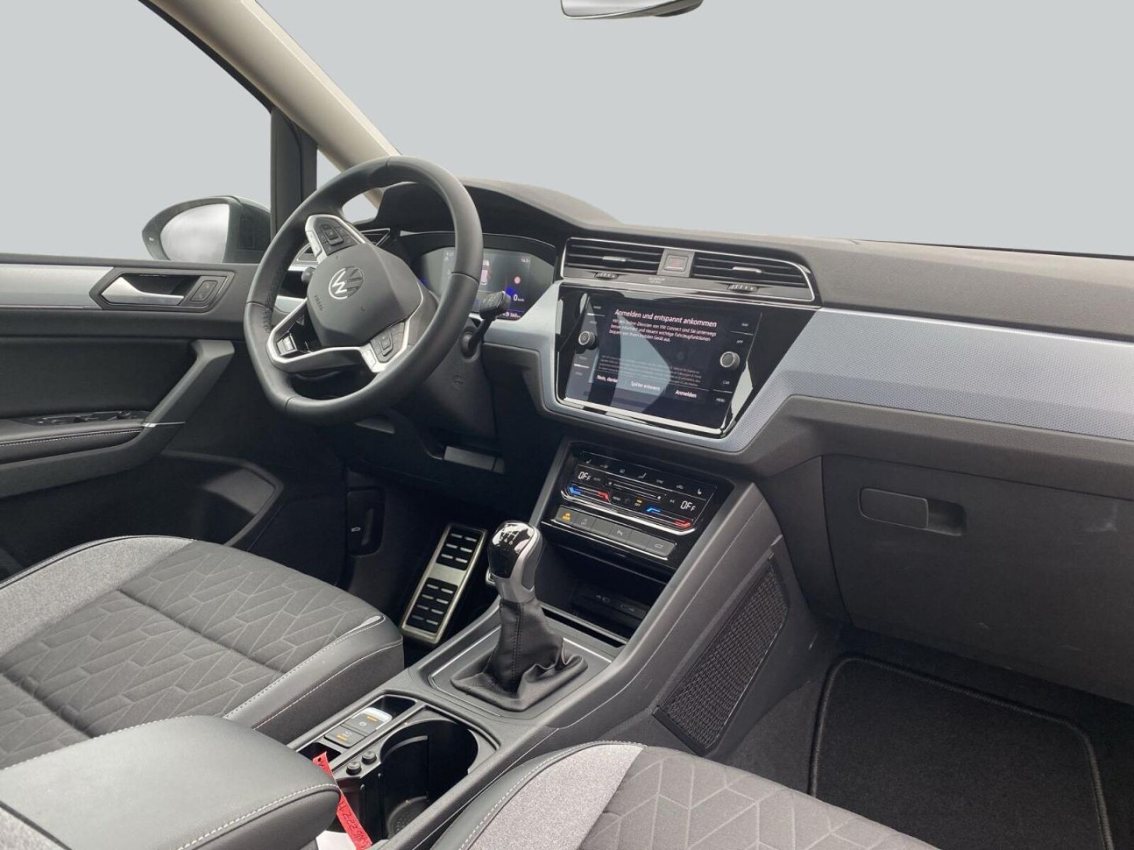 Volkswagen Touran – Bild 17