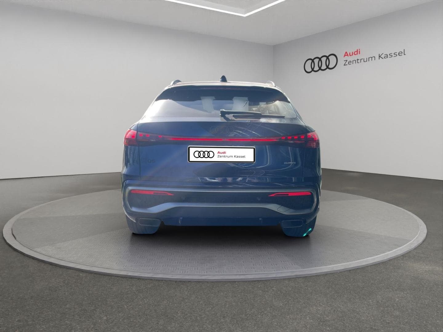 Bild über Audi Q5 Sportback TFSI quattro 150 kW S tronic - für weitere Informationen kontaktieren Sie den Audi Partner