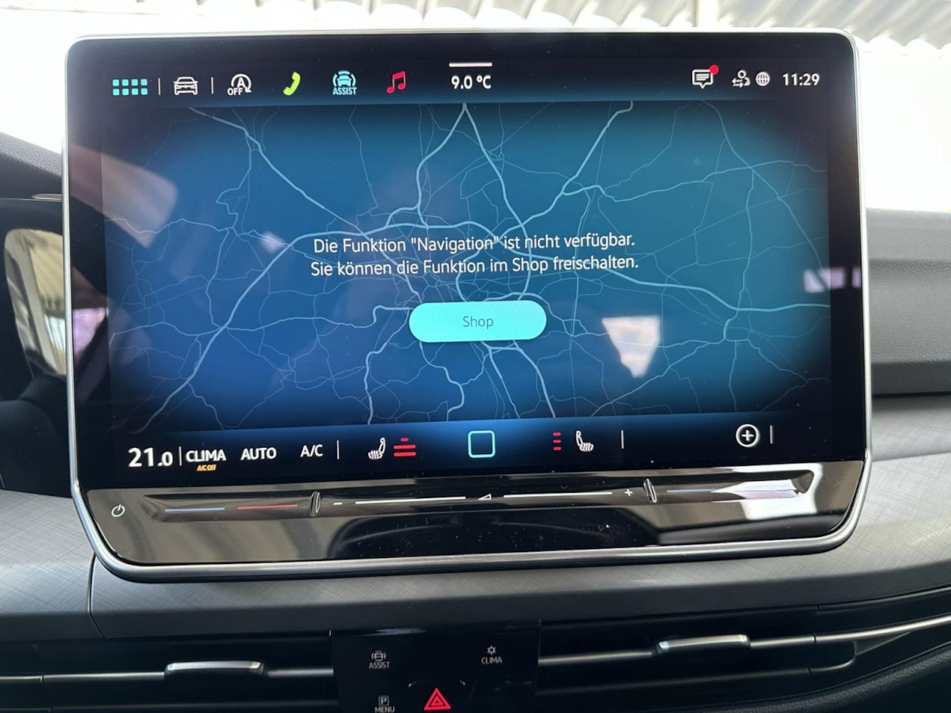 Volkswagen Golf Life