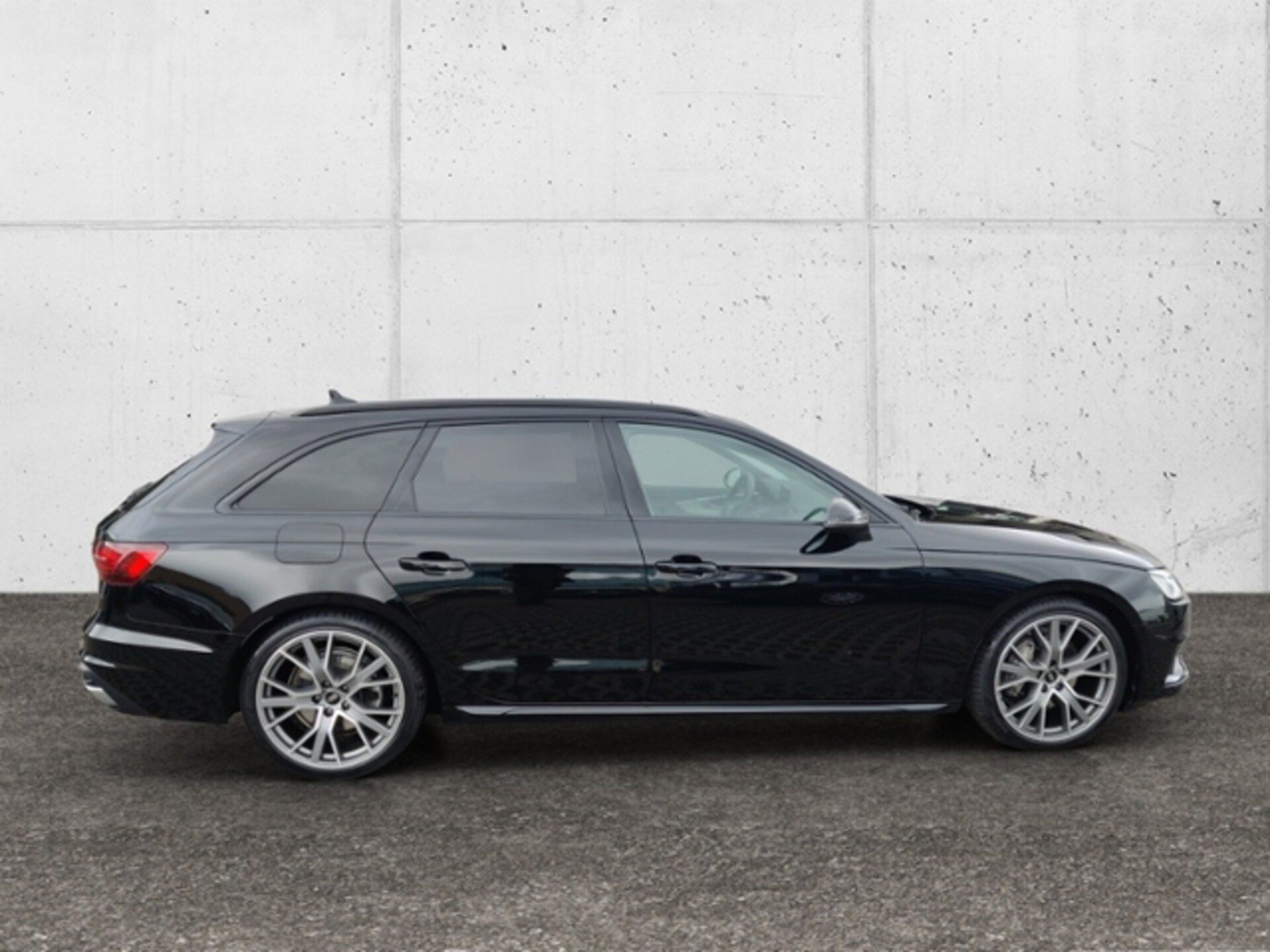 Audi A4 Avant Advanced