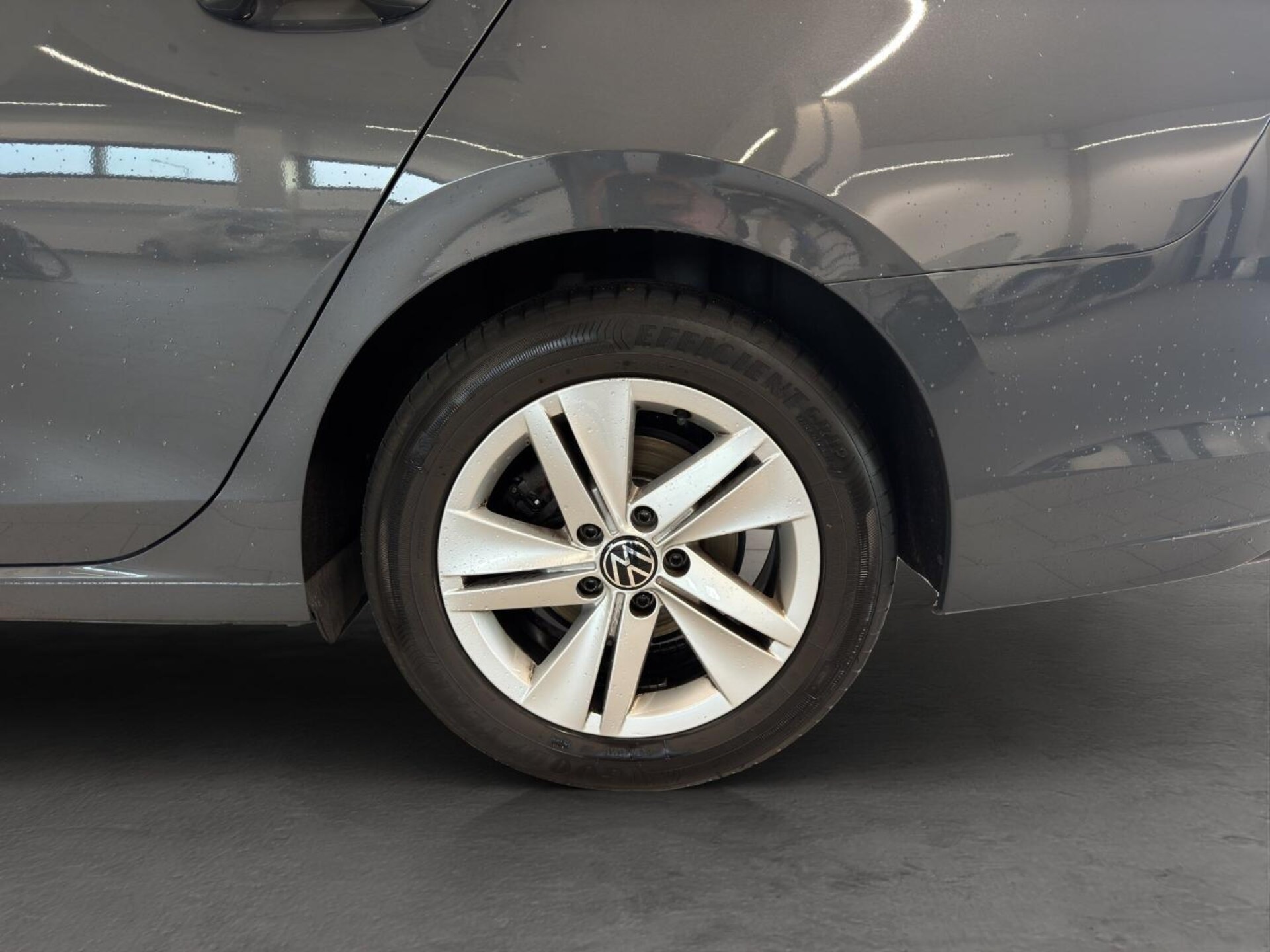Volkswagen Golf Variant Life