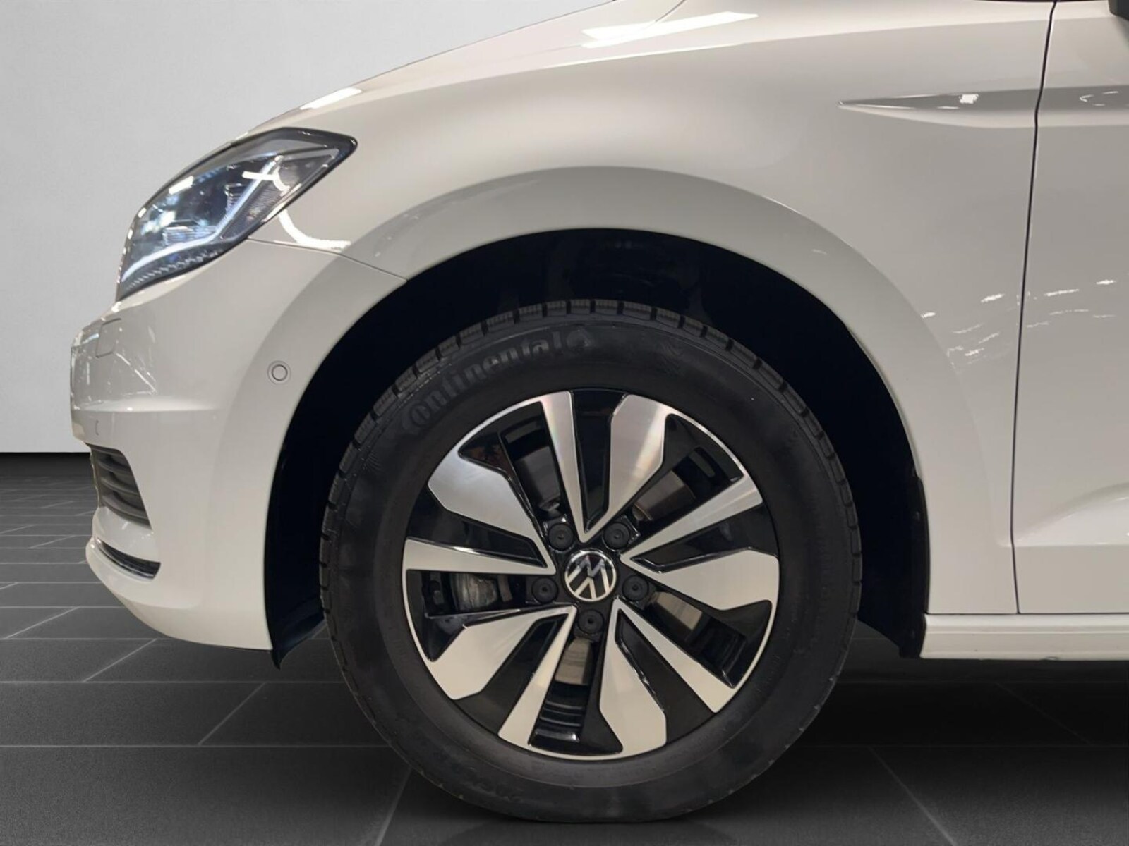Volkswagen Touran – Bild 8