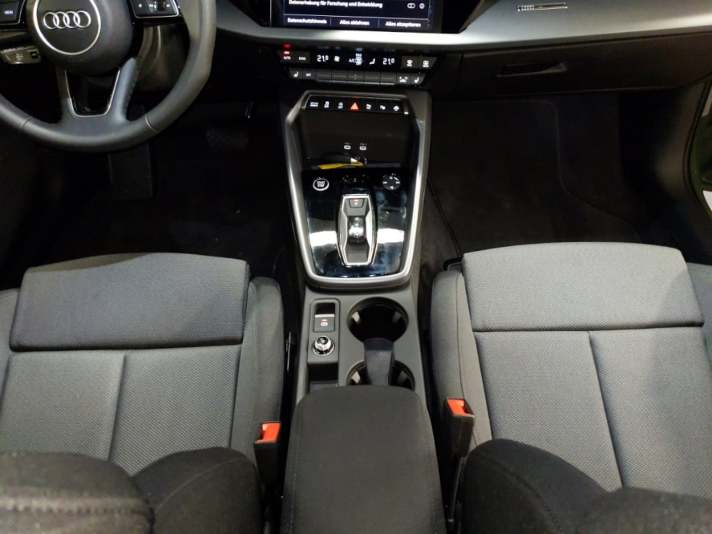 Bild über Audi A3 allstreet TFSI 110 kW S tronic - für weitere Informationen kontaktieren Sie den Audi Partner