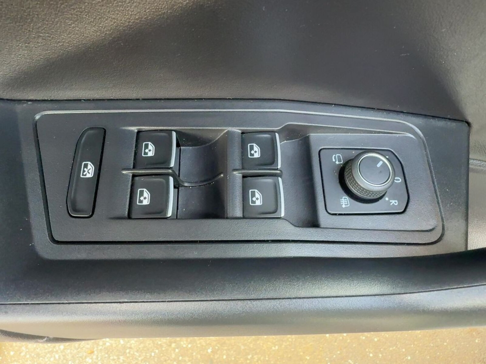 Volkswagen T-Roc – Bild 15