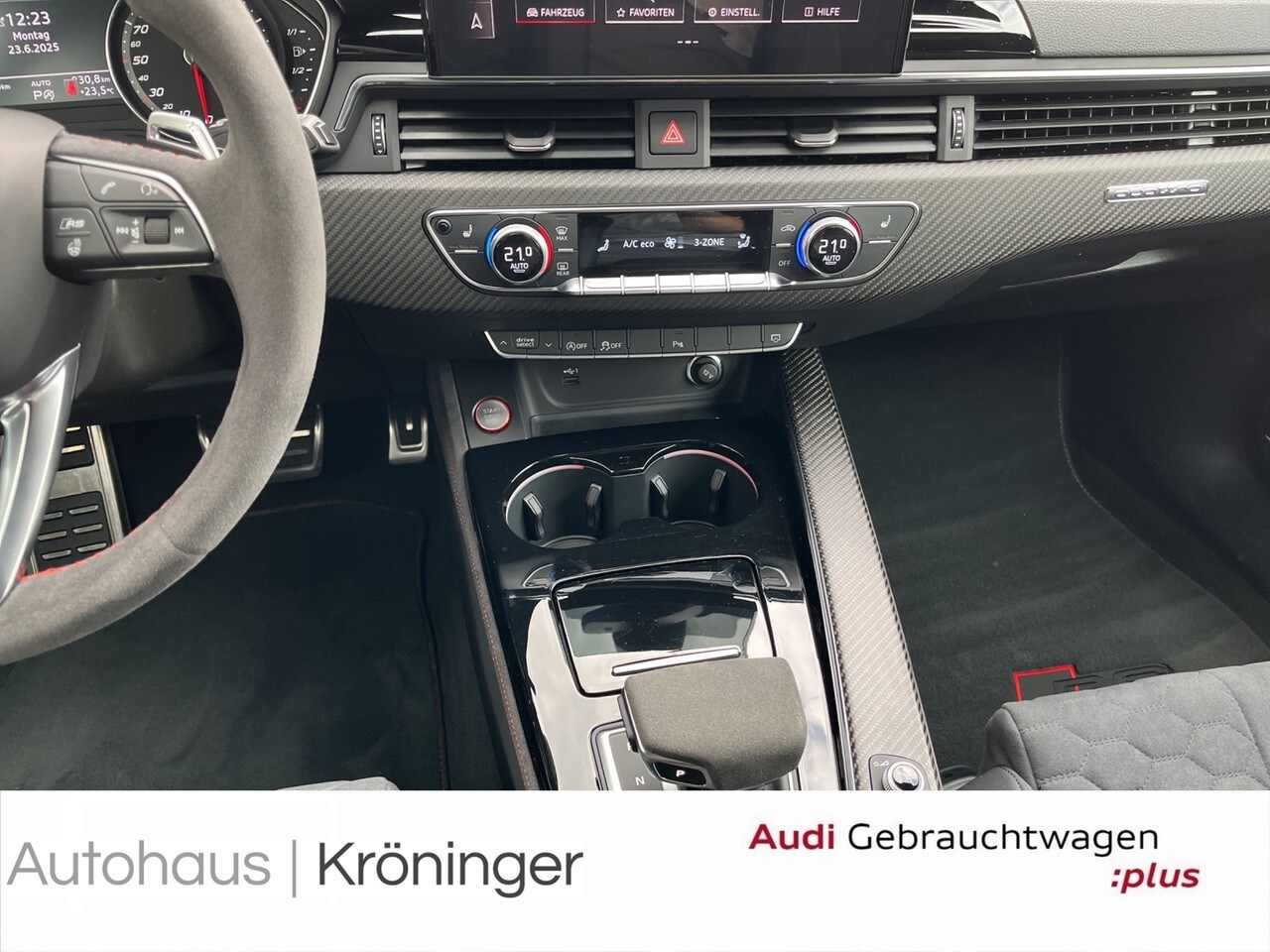 Image about Audi RS 4 Avant TFSI quattro tiptronic