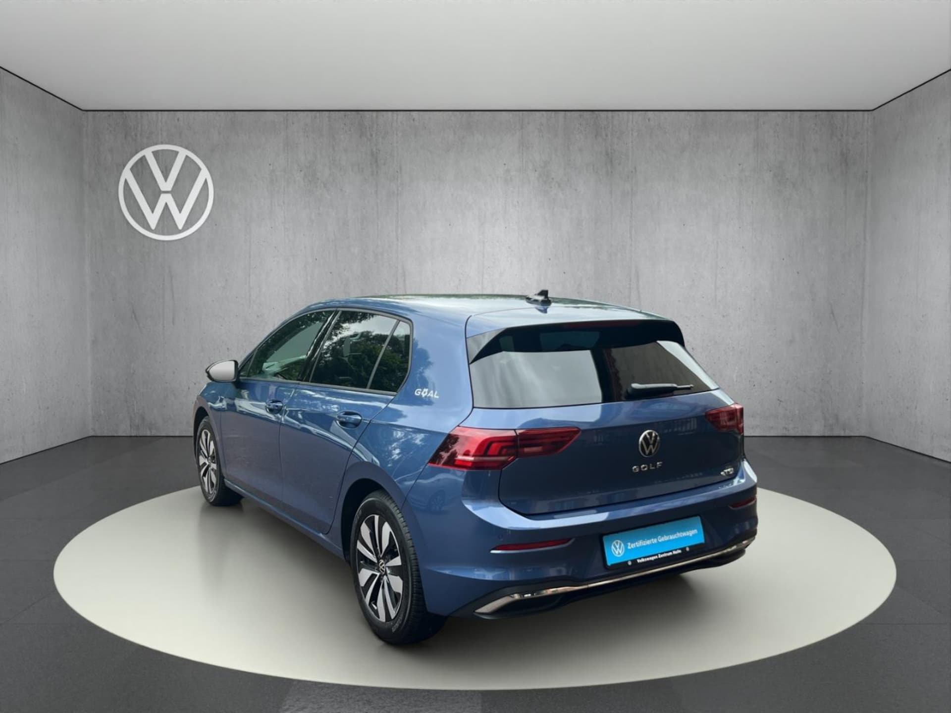 Volkswagen Golf Life