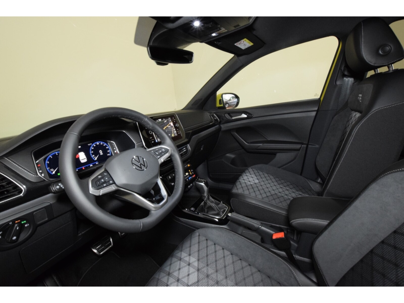 Volkswagen T-Cross – Bild 14